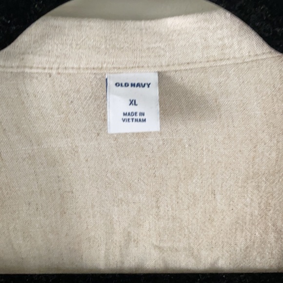 Old Navy Button Up Blouse - NWT! - Picture 2 of 4